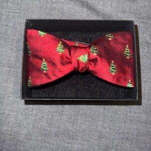 Christmas tree bow tie